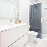 דירה Luxury Boutiques I - Sshousing *