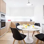 דירה Luxury Boutiques I - Sshousing